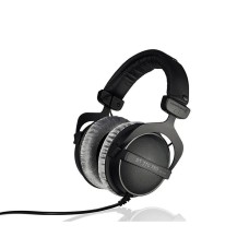beyerdynamic DT 770 PRO 250 Ohm Over-Ear Studio Headphone in Black. Closed Construction, Wired for Studio use, Ideal for Mixing in The Studio